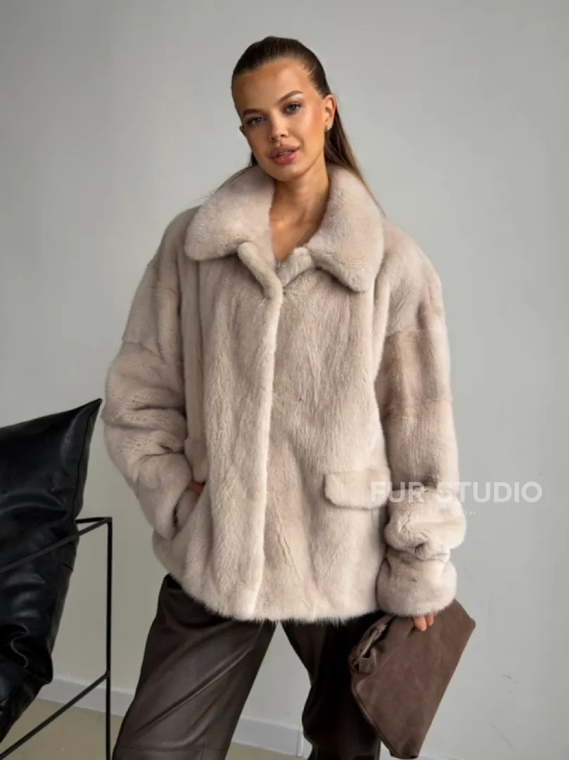 Короткая норковая шуба в цвете нюд - фото 0