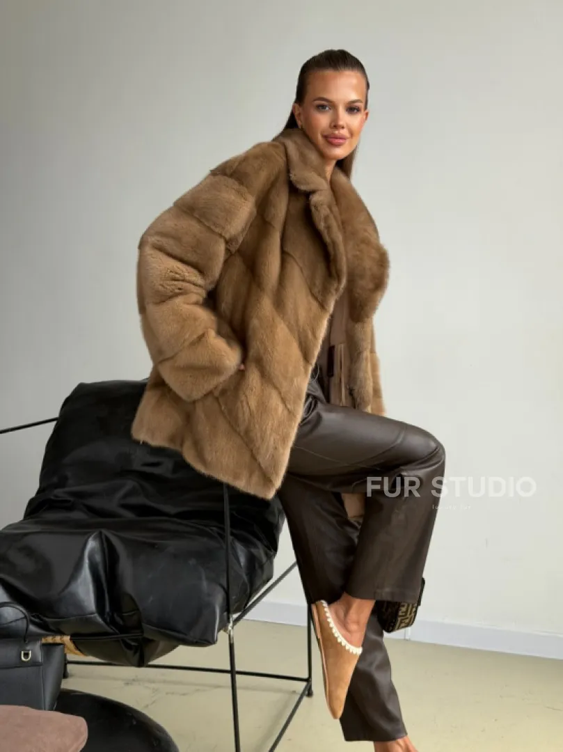 Норковый полушубок - английский воротник