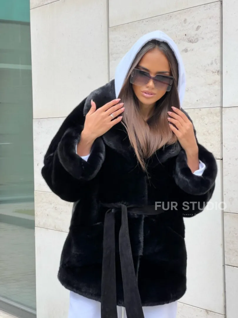 Черная короткая шуба из плюшевой норки Velvet с английским воротником - фото 3