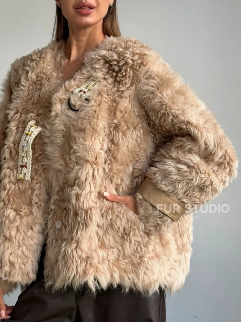 Короткая куртка из овчины - фото 3