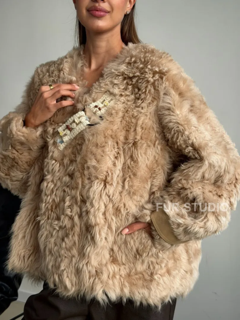 Короткая куртка из овчины - фото 2