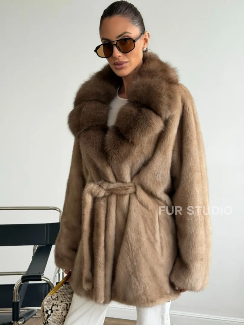 Шуба норковая с воротником куница - летучая мышь