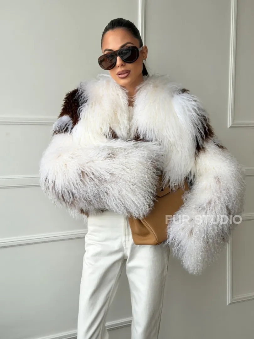 Шубка из ламы бело-коричневая