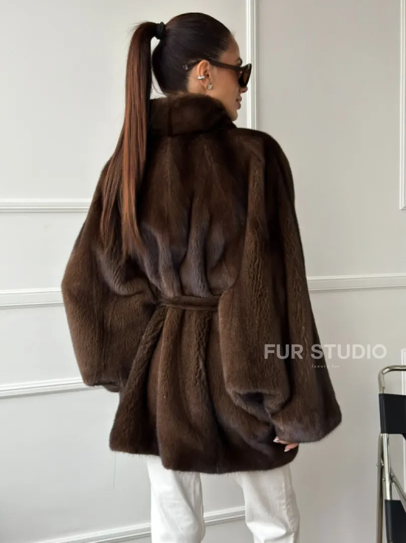 Норковый полушубок с меховым поясом - Летучая мышь