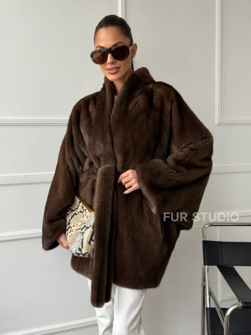 Норковый полушубок с меховым поясом - Летучая мышь