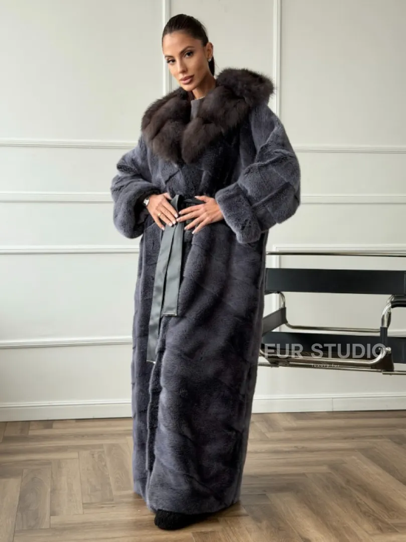 Длинная норковая шуба в пол с капюшоном куница