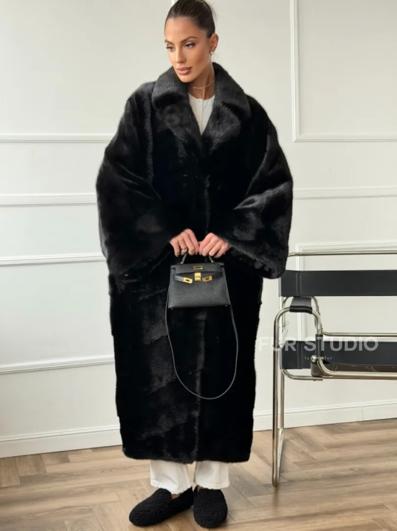 Черное меховое норковое пальто в стиле 