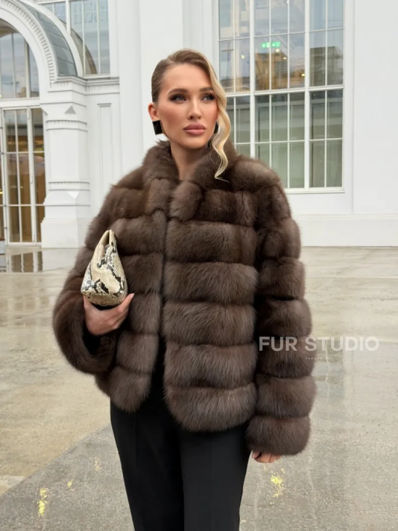 Меховой жакет из куницы