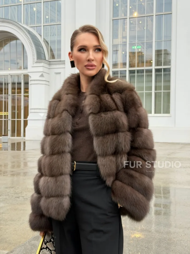 Меховой жакет из куницы - фото 27