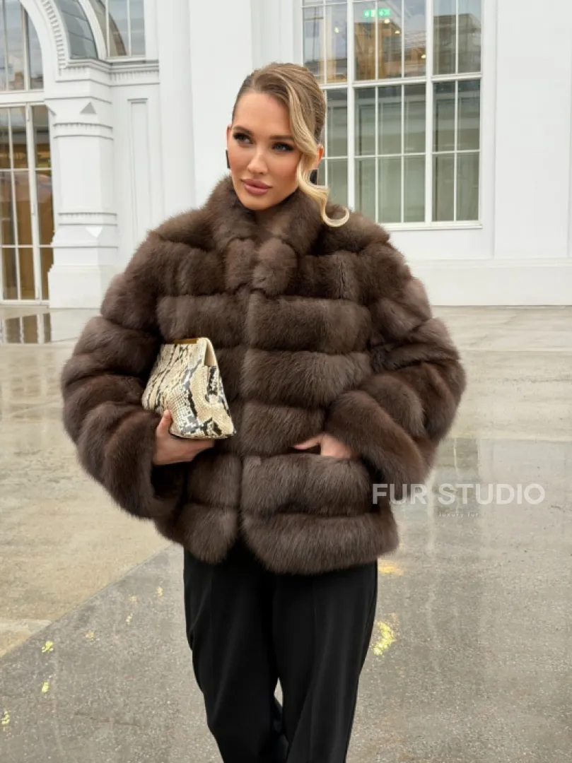 Меховой жакет из куницы