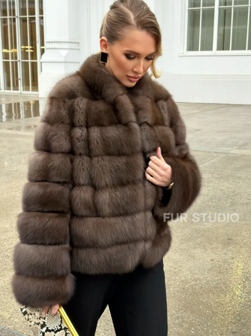 Меховой жакет из куницы - фото 8