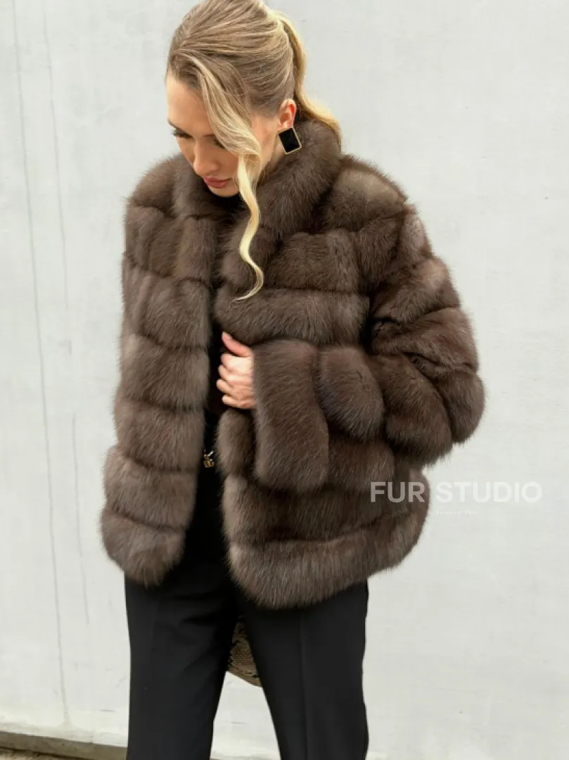 Меховой жакет из куницы