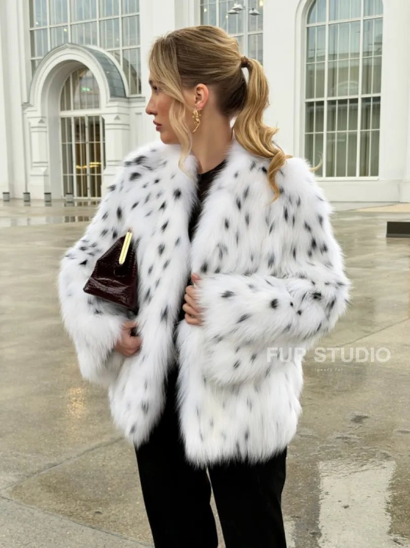 Шуба укороченная из арктической лисы под рысь - фото 15