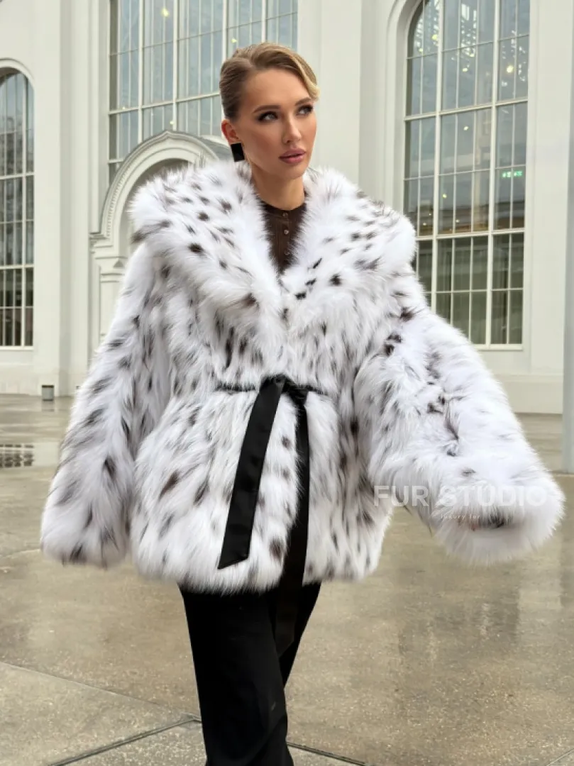 Шуба из лисьего меха под рысь с капюшоном - фото 15