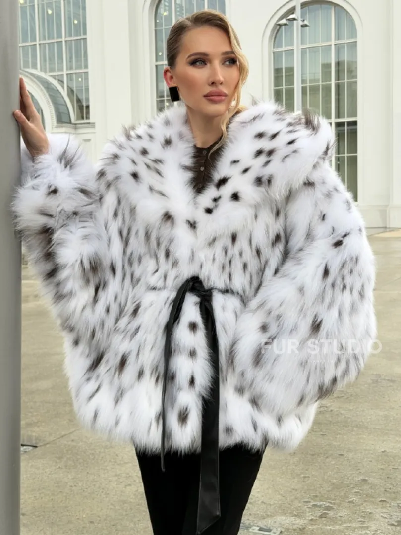 Шуба из лисьего меха под рысь с капюшоном - фото 10