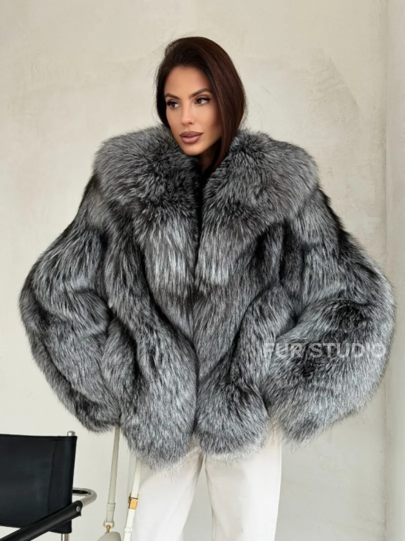 Полушубок из чернобурой лисы