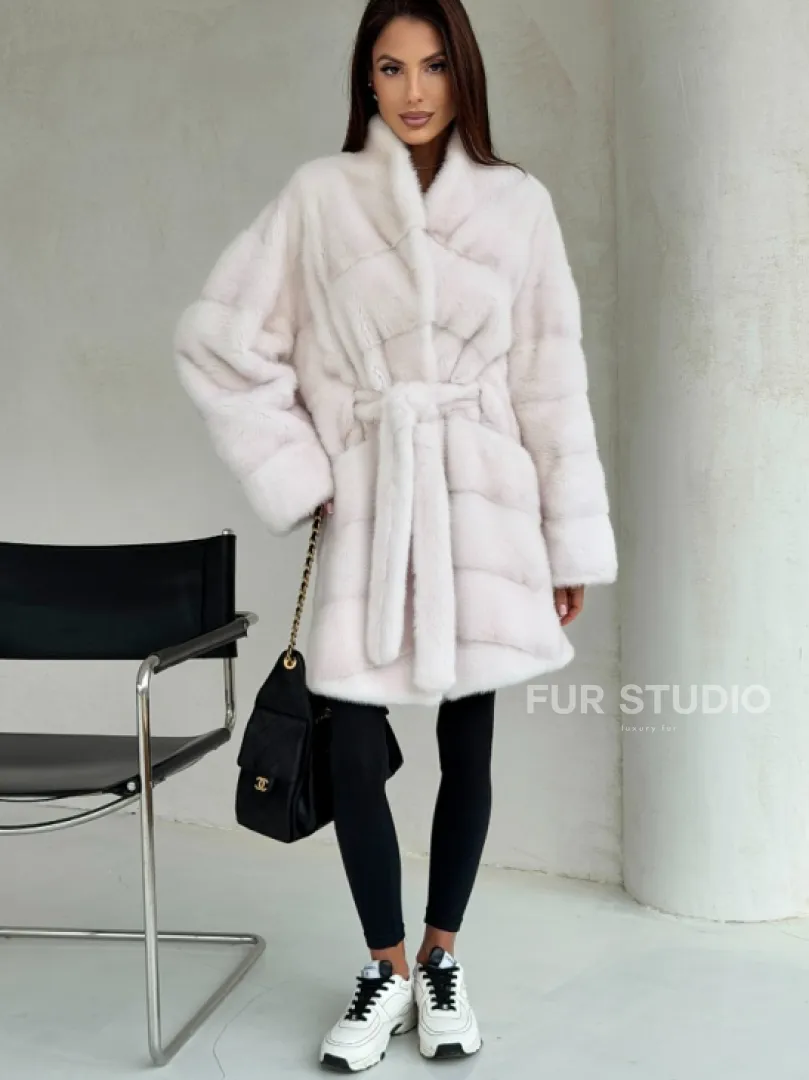 Белая шуба-кимоно, мех норка