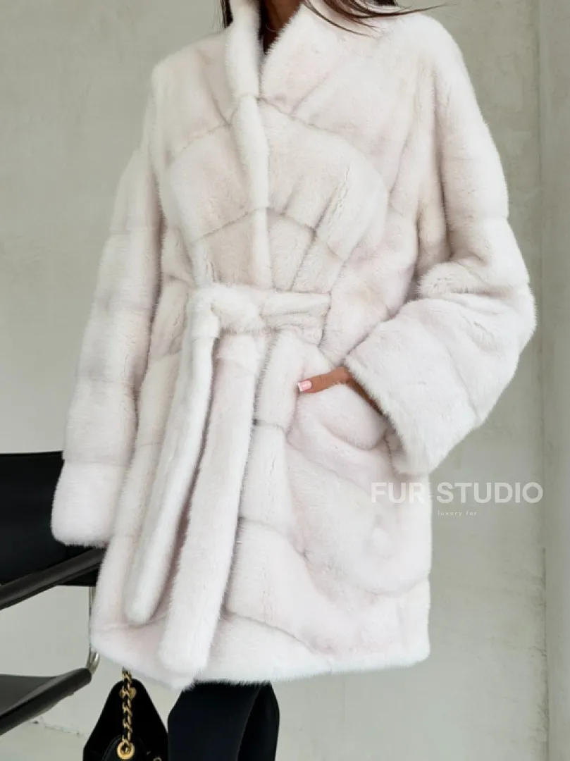 Белая шуба-кимоно, мех норка