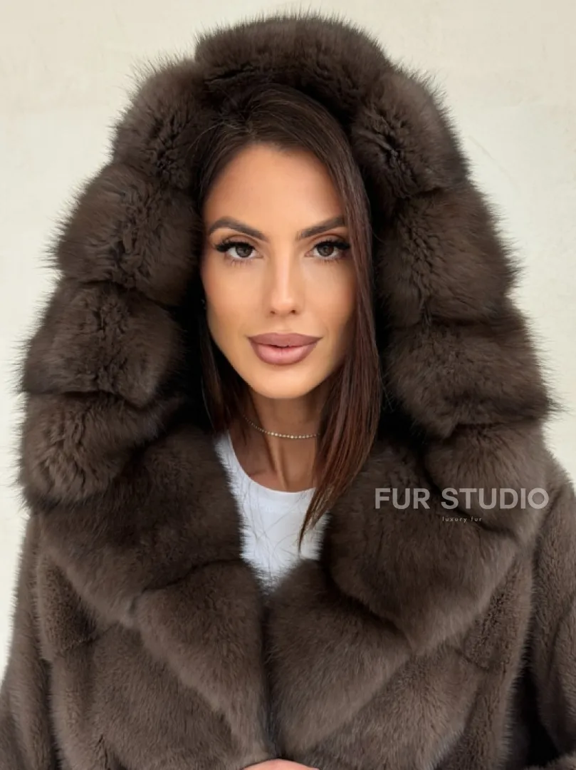Меховой норковый полушубок с капюшоном куница
