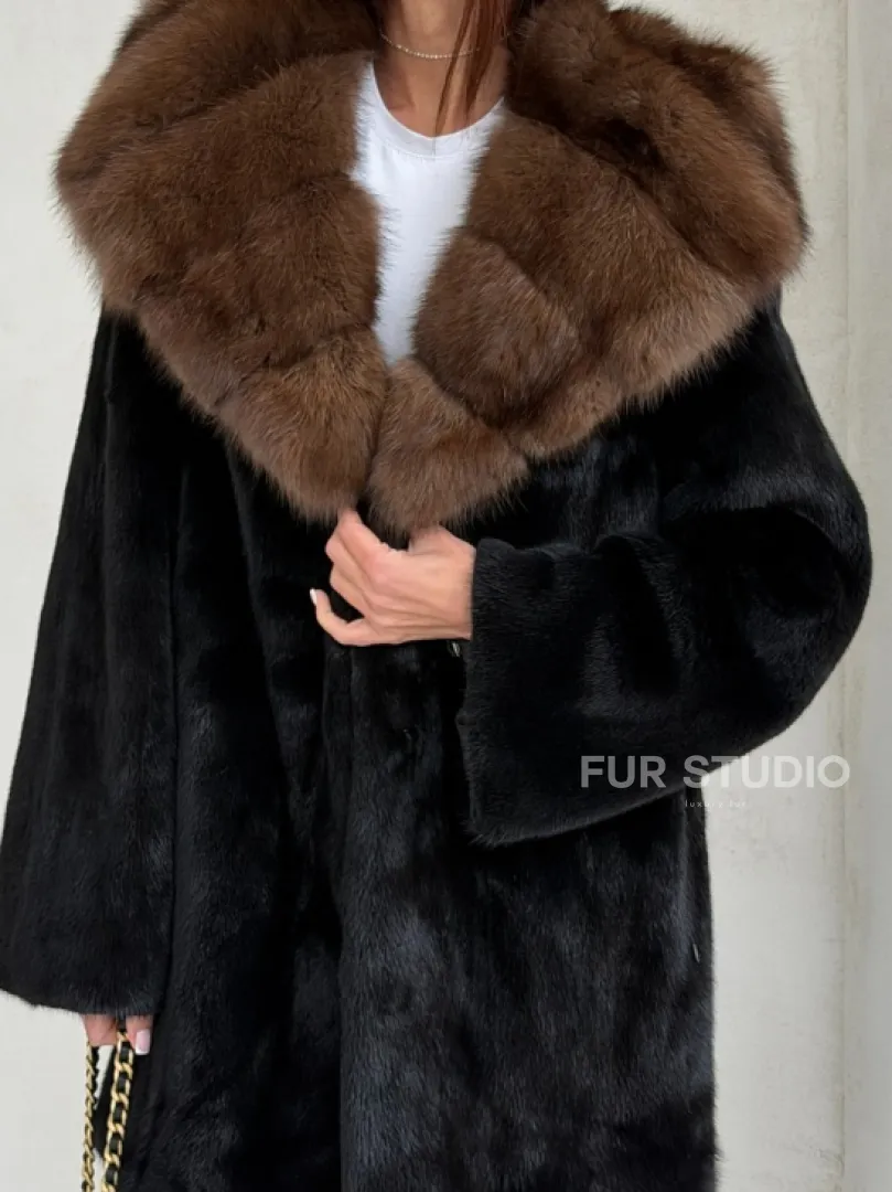 Черная шуба в роспуск с капюшоном соболь - фото 2