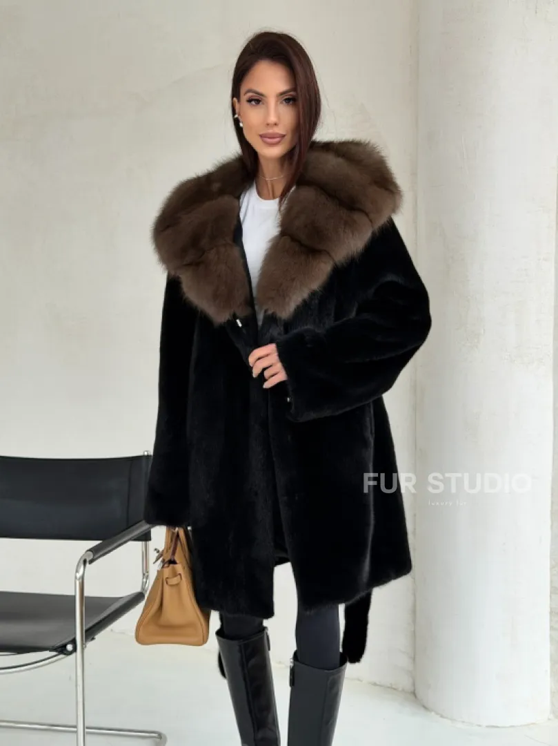 Черная норковая шуба средней длины - капюшон куница - фото 8