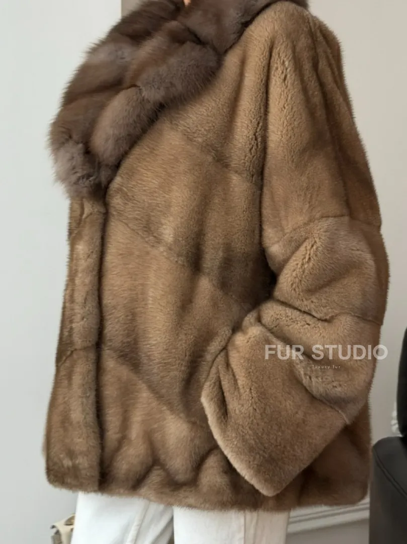 Норковый полушубок - воротник куница