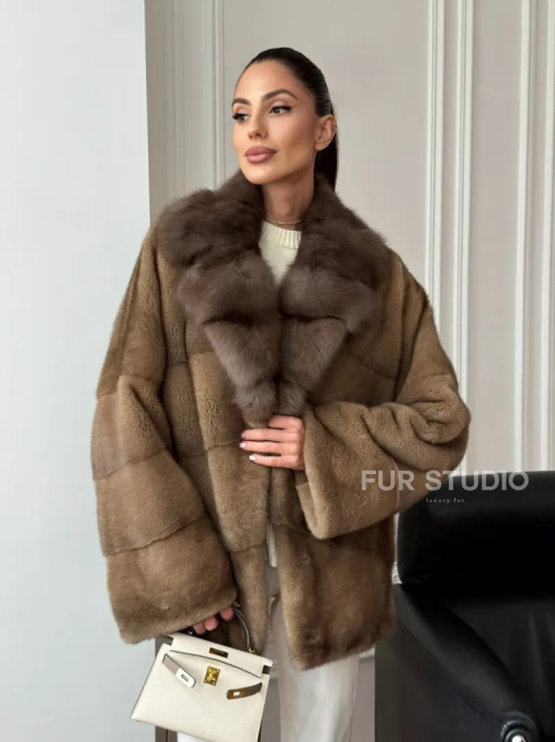 Норковый полушубок - воротник куница