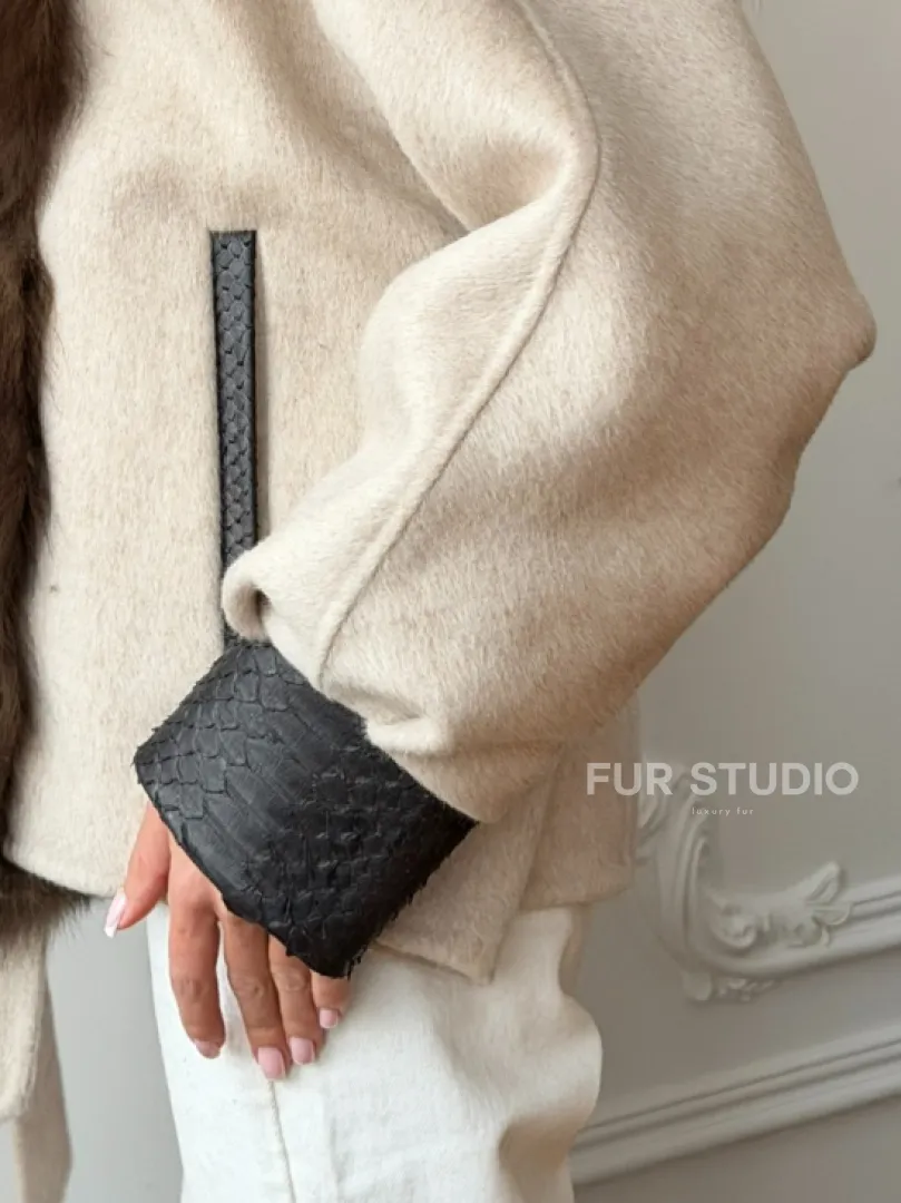 Женское шерстяное полупальто с мехом