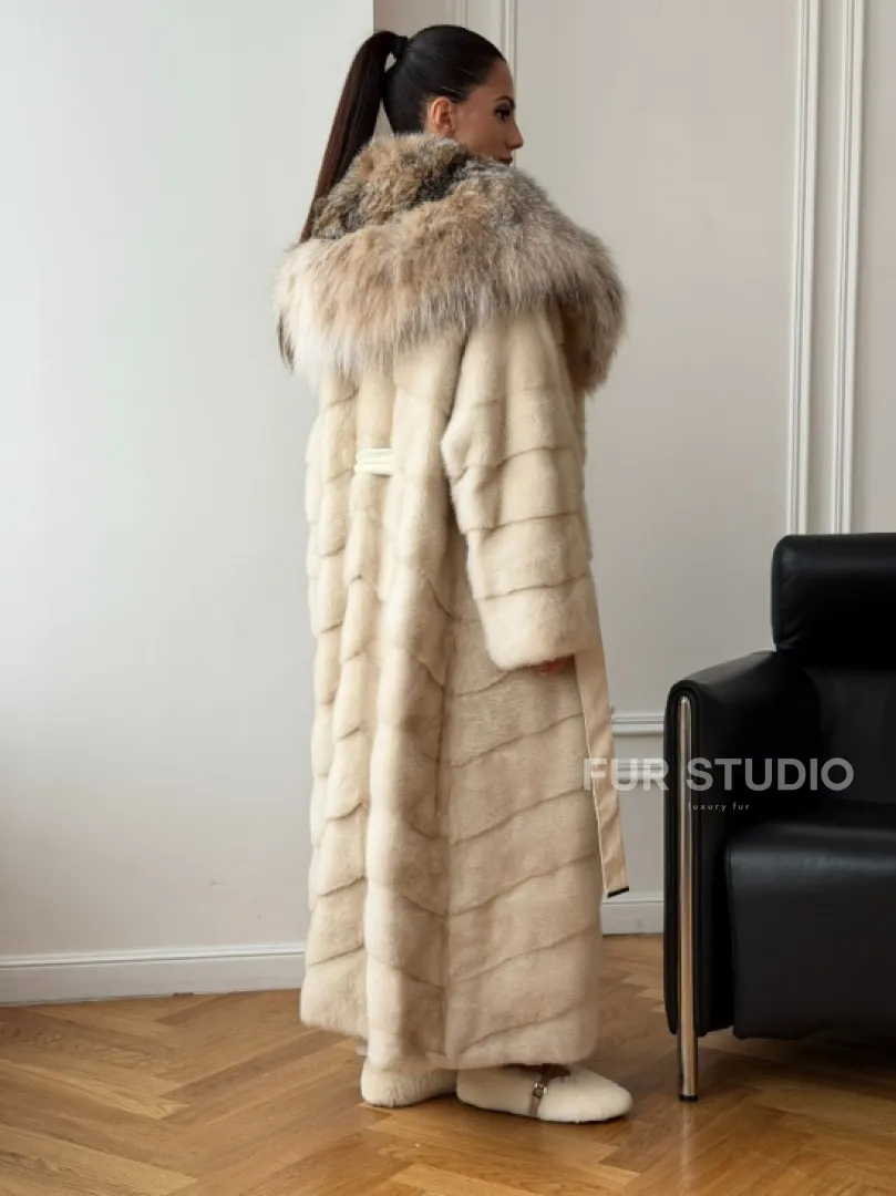 Длинная норковая шуба - капюшон из меха рыси - фото 6
