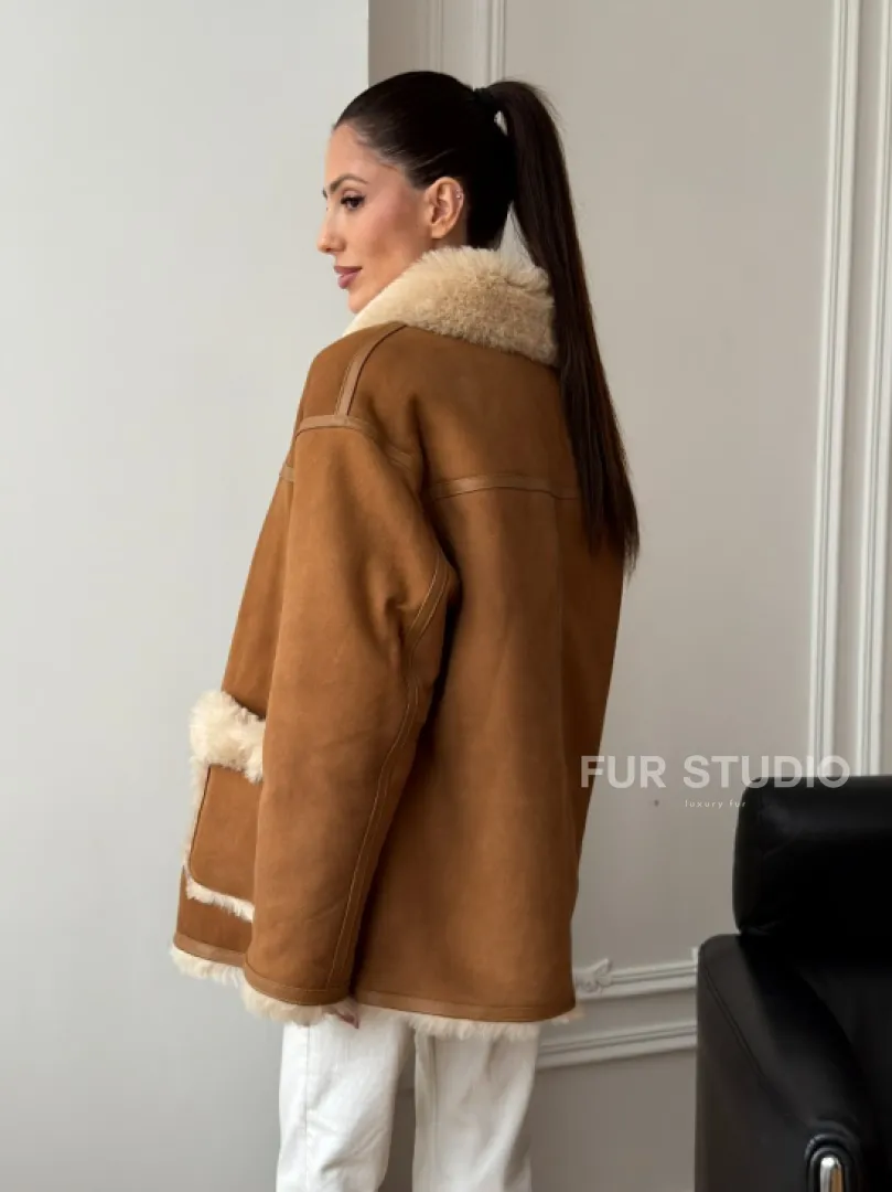 Двухсторонняя женская замшевая дубленка - фото 13