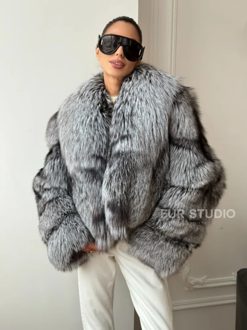 Кроп-полушубок с шалевым воротником из чернобурки