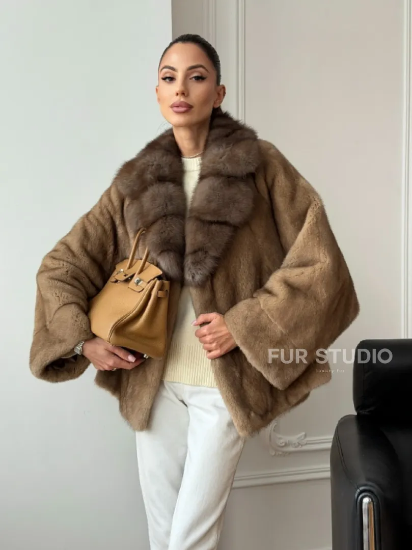 Норковый полушубок с воротником куницы 70 см