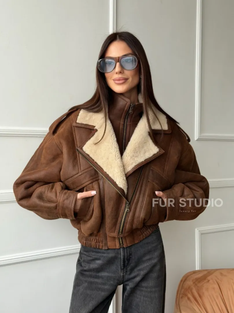 Молодежная куртка - дубленка из овчины - фото 14