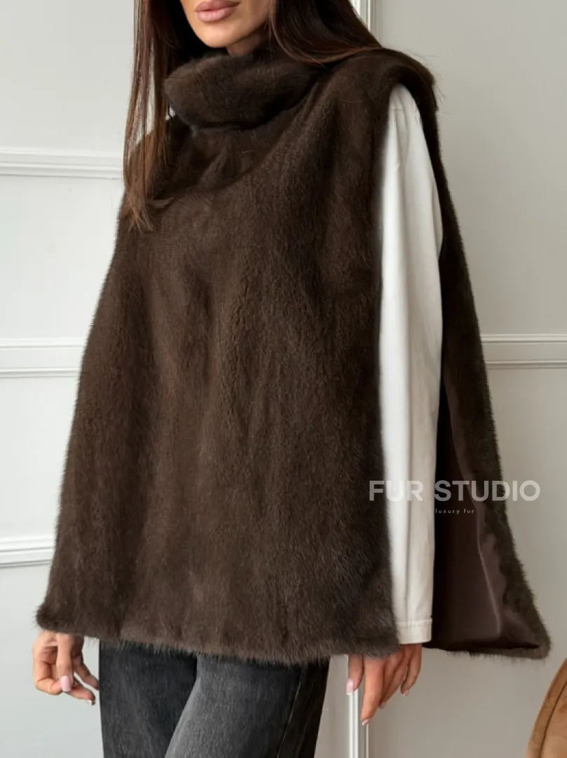 Норковая манишка коричневого цвета