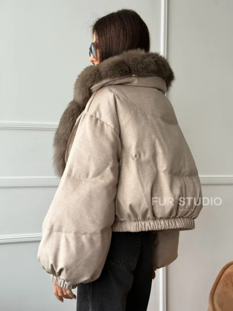Зимний короткий пуховик с мехом - оверсайз