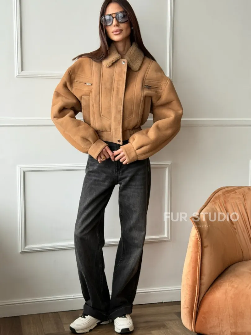 Зимняя женская дубленка - бомбер - фото 4