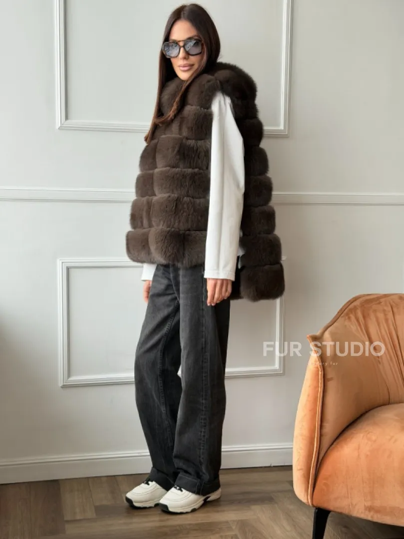 Меховая манишка под соболь из песца