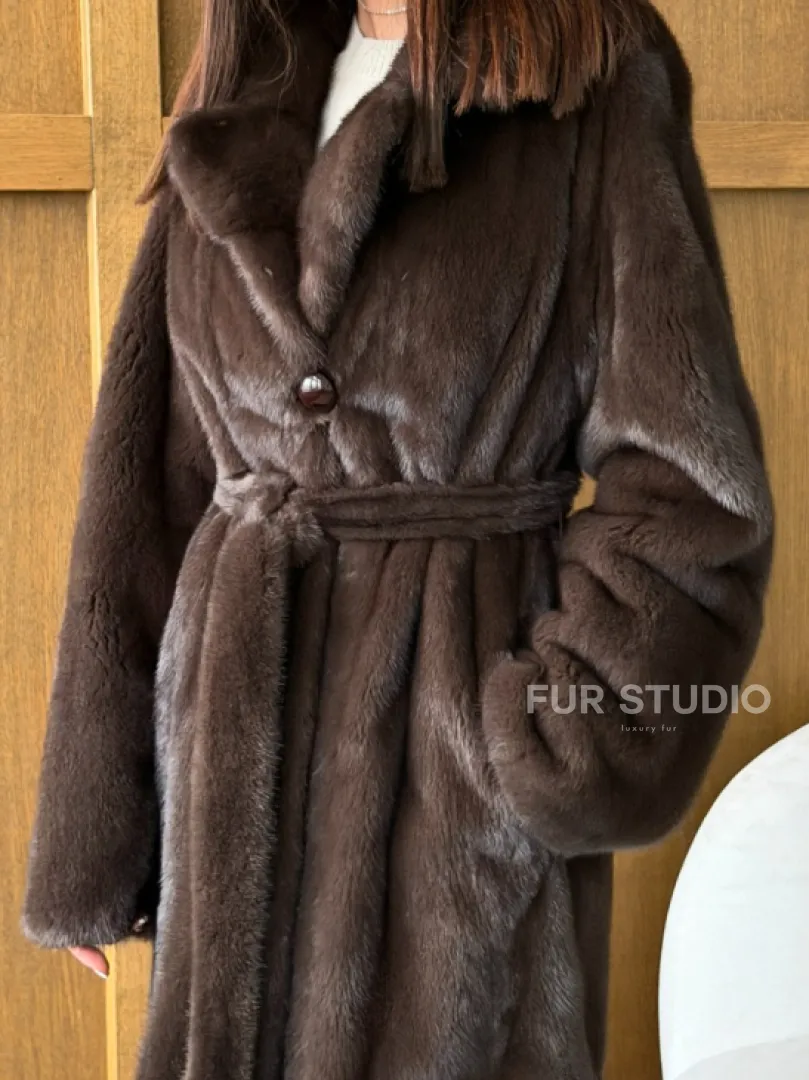 Норковая шуба - прямой крой с меховым поясом - фото 1