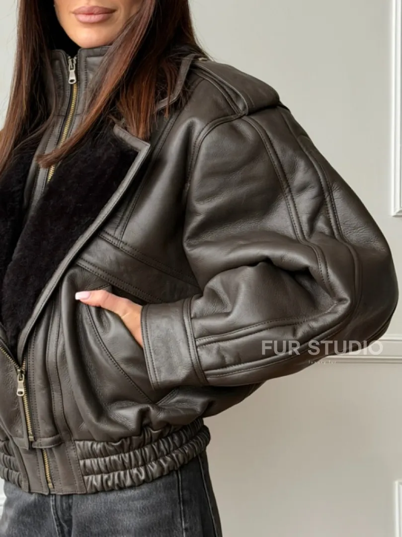 Стильная куртка - дубленка из овчины