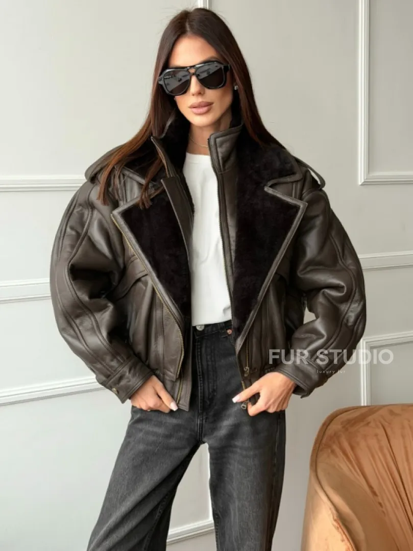 Стильная куртка - дубленка из овчины