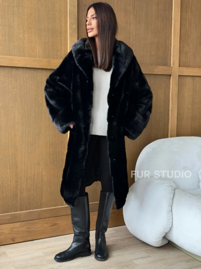Черная норковая шуба с капюшоном