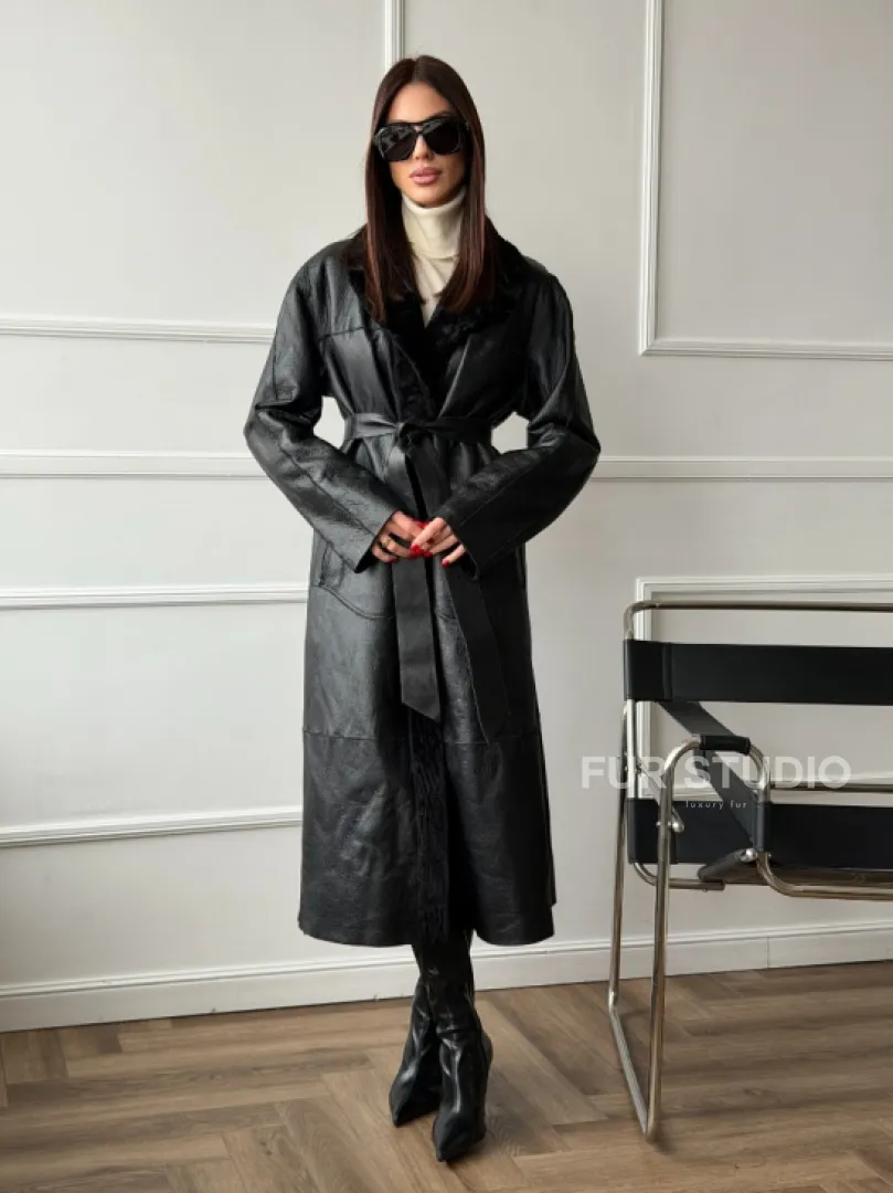 Дубленка из натуральной овчины астраган