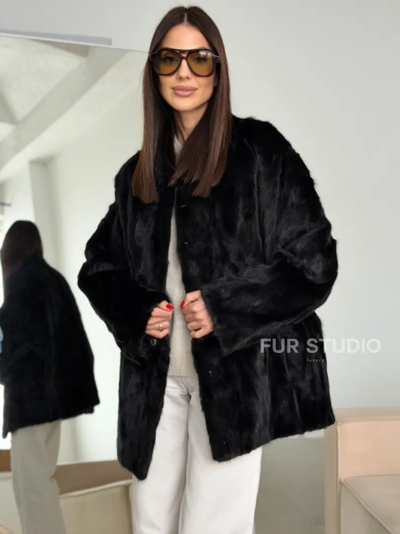 Шуба норковая из кусочков в стиле оверсайз