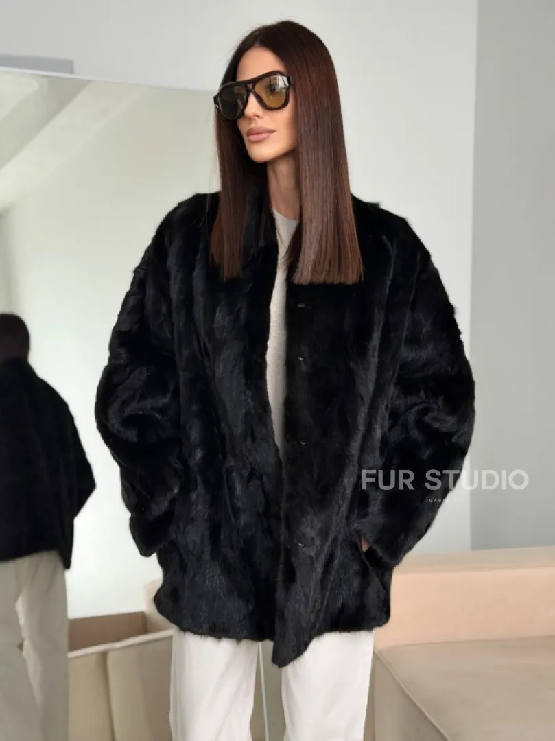 Шуба норковая из кусочков в стиле оверсайз