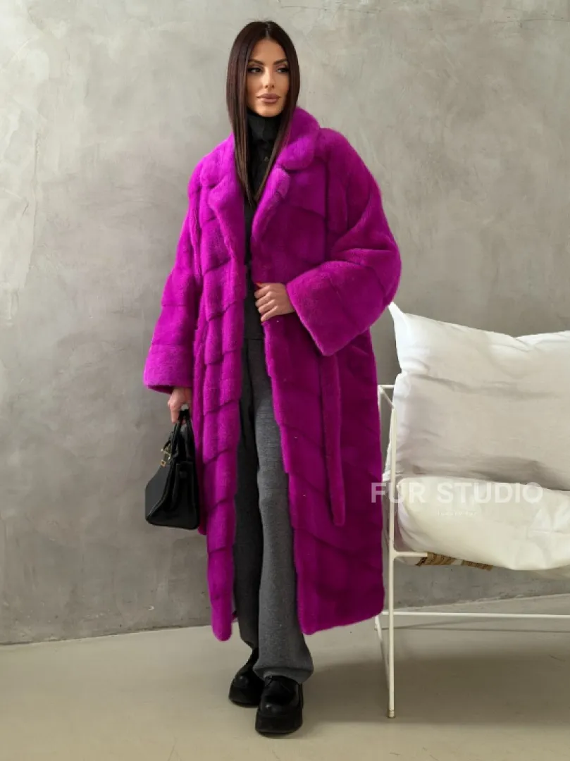 Длинная норковая шуба - цвет фуксия