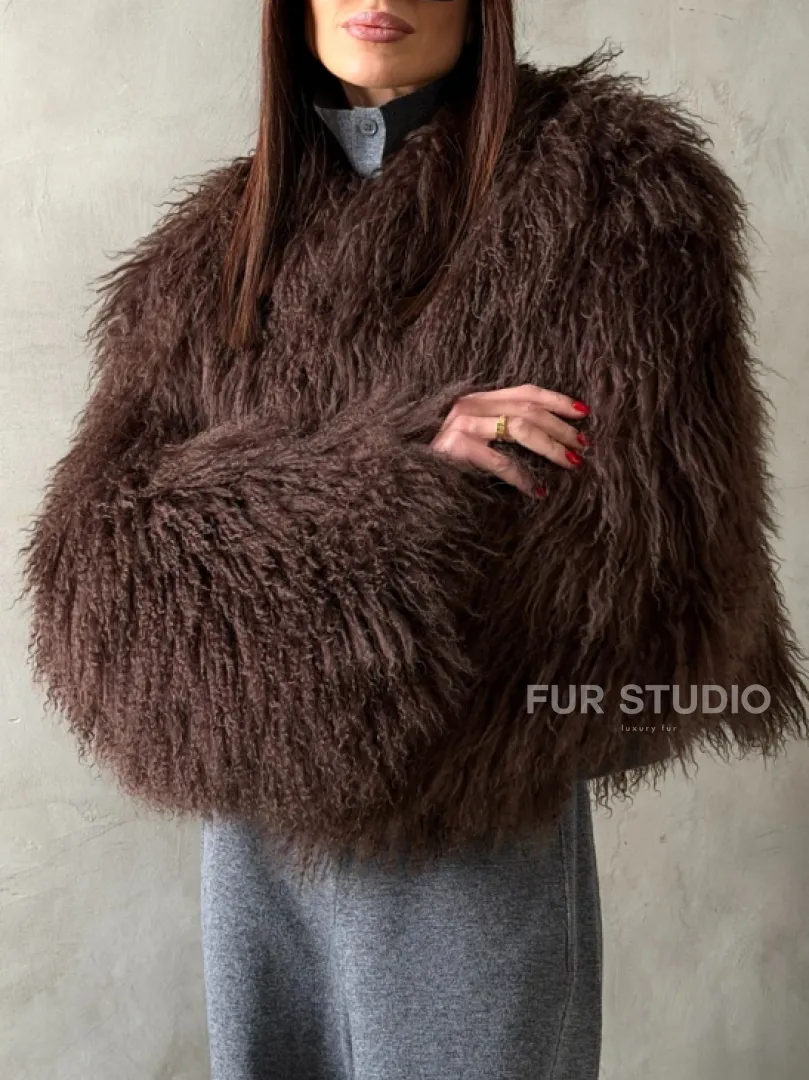 Модный полушубок из ламы