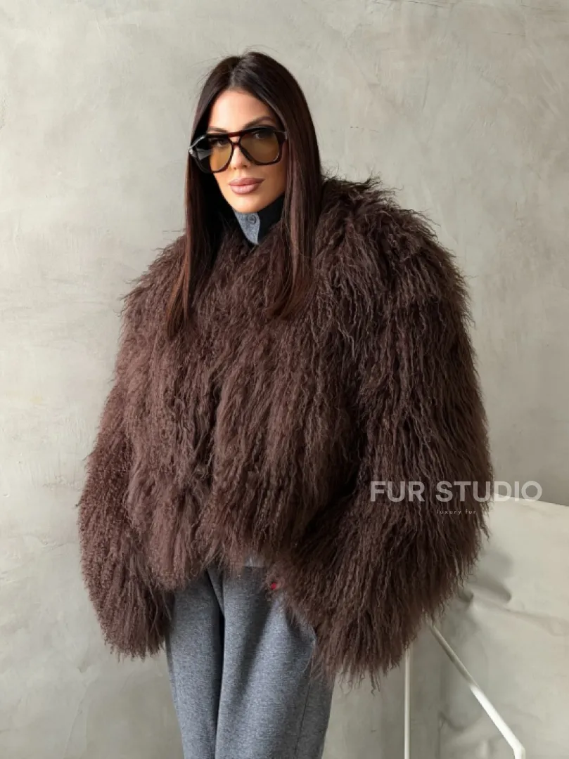 Модный полушубок из ламы - фото 8