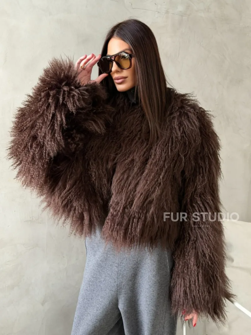 Модный полушубок из ламы - фото 6