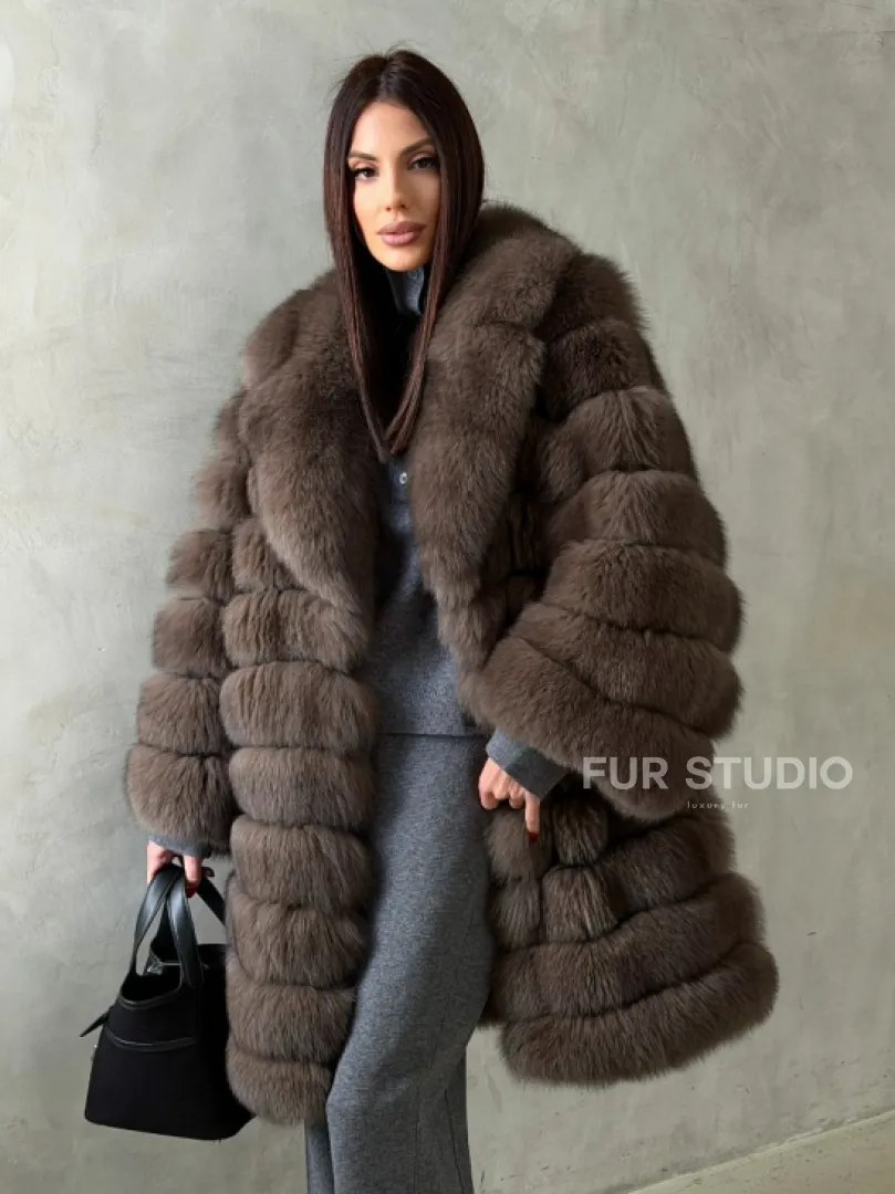 Шуба из песца под соболь - английский воротник