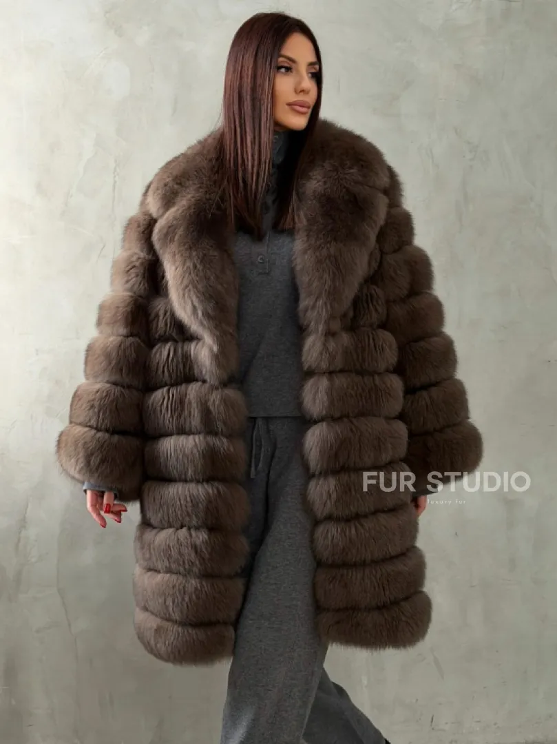 Шуба из песца под соболь - английский воротник